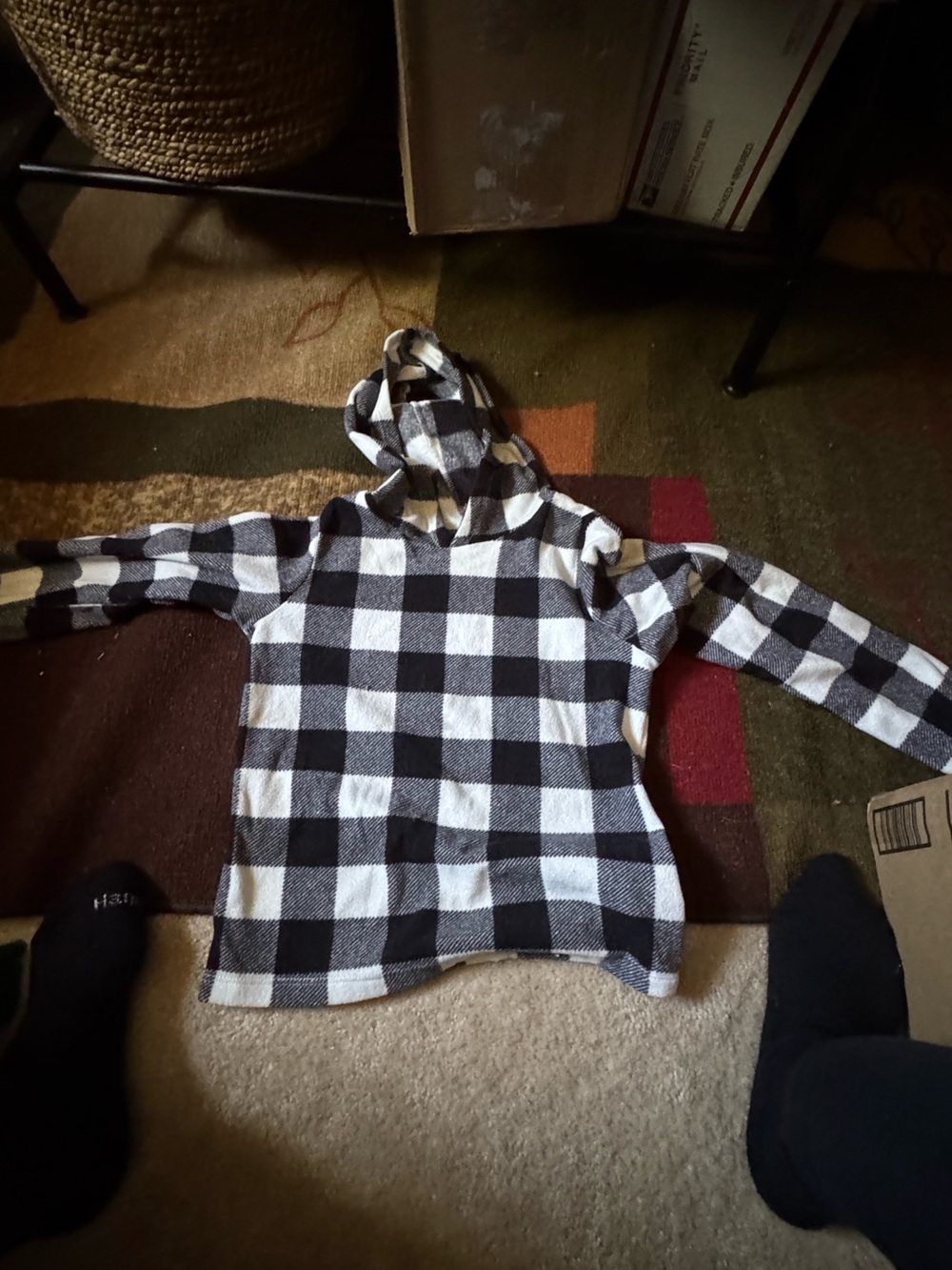 The Children's Place Black & White Buffalo Plaid Pullover Hoodie